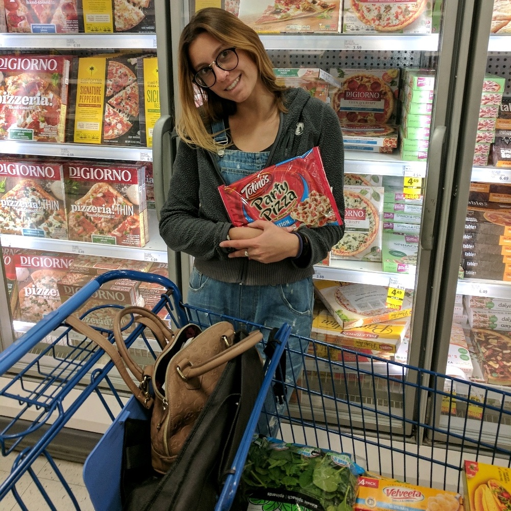 Meet your Posher, Lauren